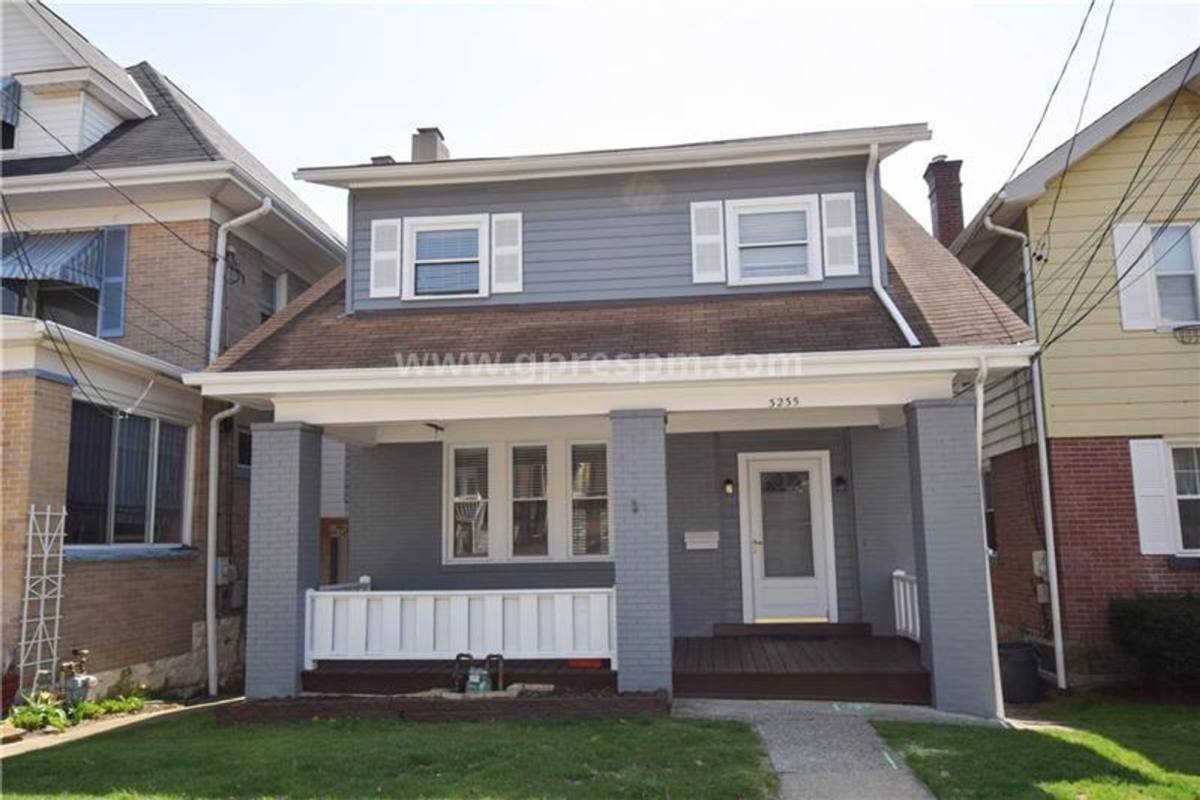 House for rent at 3235 Gaylord Ave, Pittsburgh, PA 15216