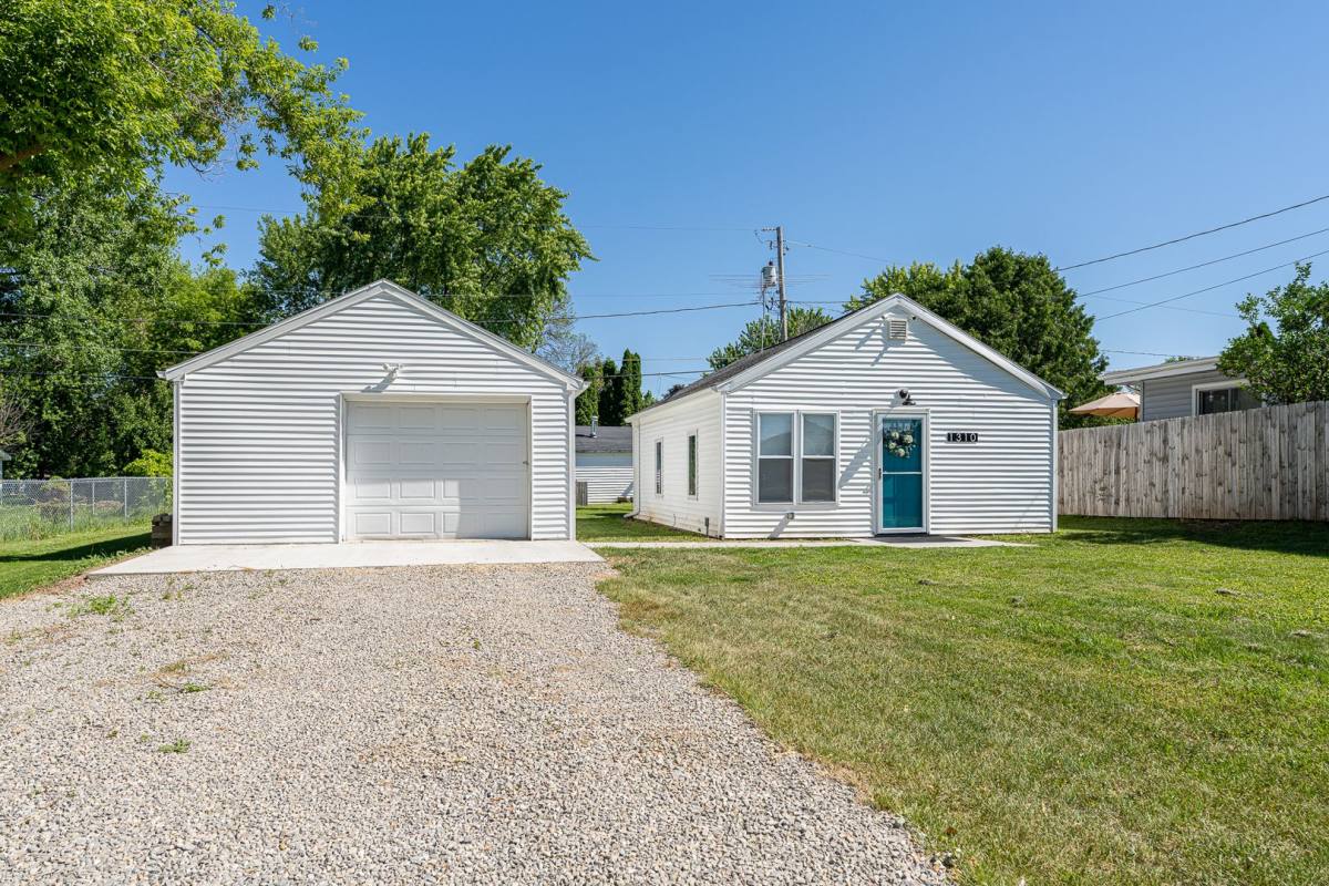 House for rent at 1310 Katherine St, Appleton, WI 54915