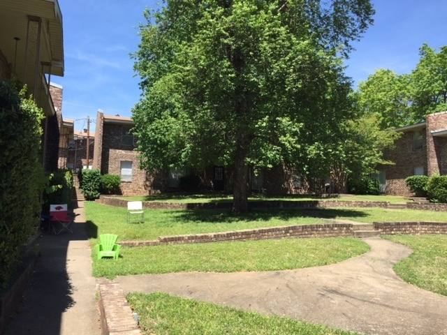 Apartment for rent at 705 W Putman St, Fayetteville, AR 72701