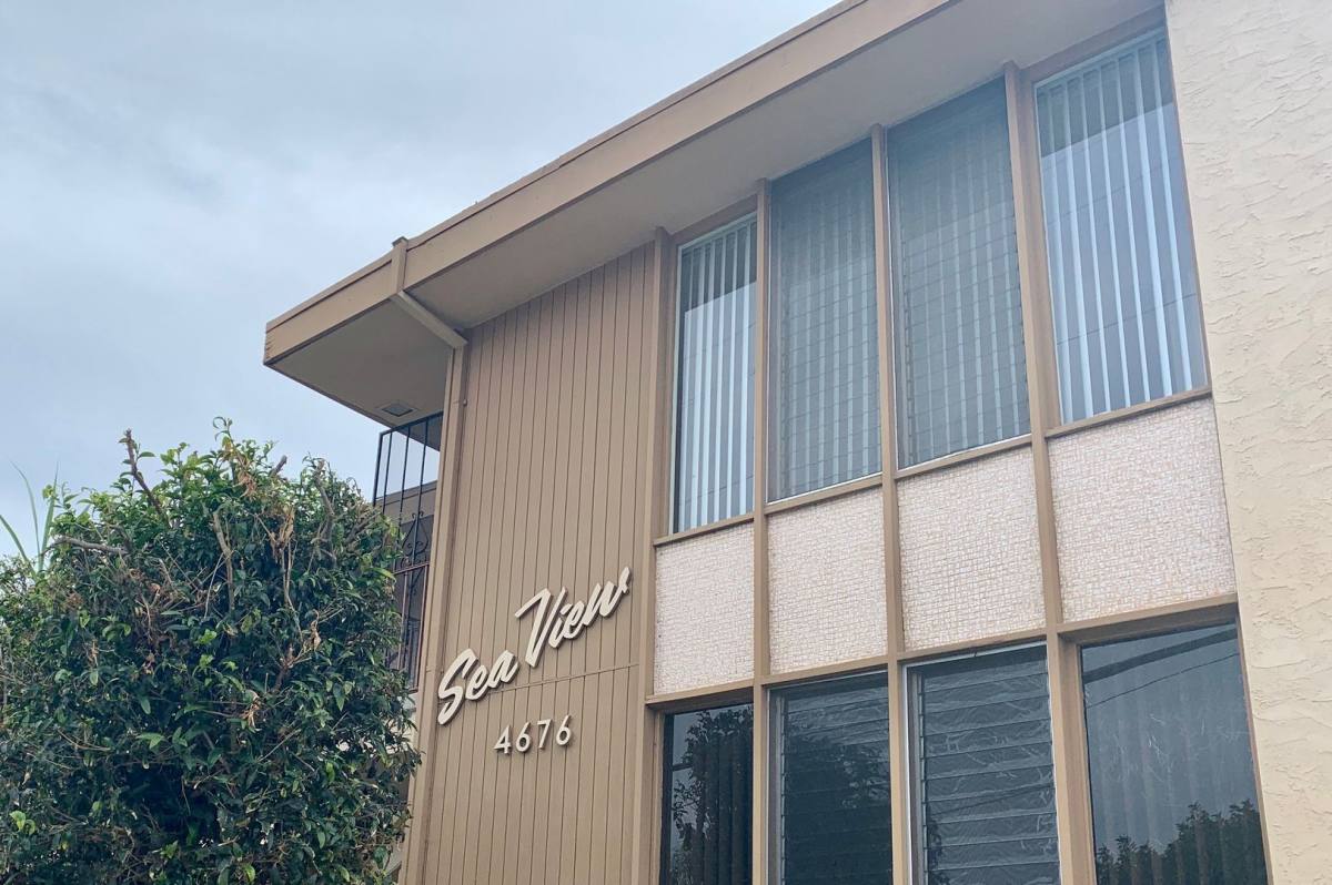 Apartment for rent at 4676 Noyes St, San Diego, CA 92109