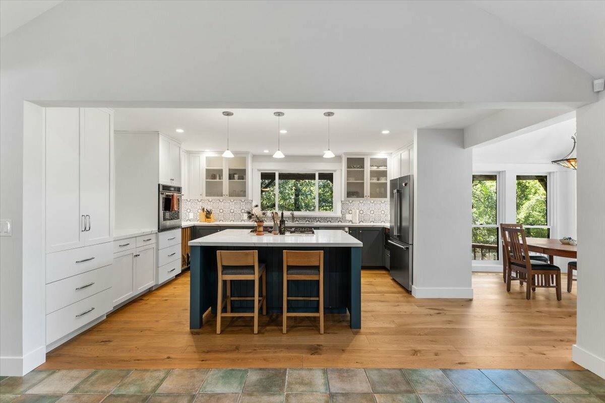 House for rent at 1575 Fox Ridge Rd, Geyserville, CA 95441