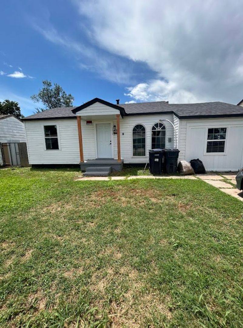 House for rent at 1216 SW 56th St, Oklahoma City, OK 73109