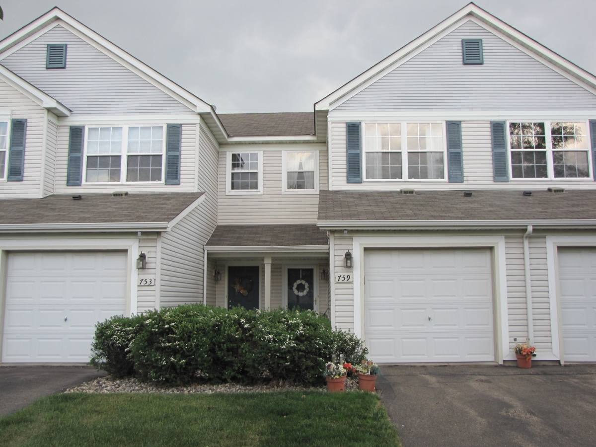 Townhouse for rent at 759 Providence Dr, Shakopee, MN 55379