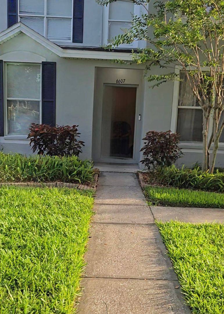 Townhouse for rent at 6607 Osprey Lake Circle, Riverview, FL 33578