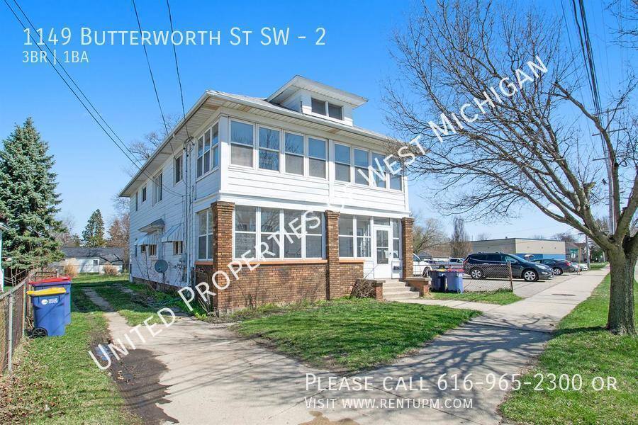 Apartment for rent at 1149 Butterworth St SW #2, Grand Rapids, MI 49504