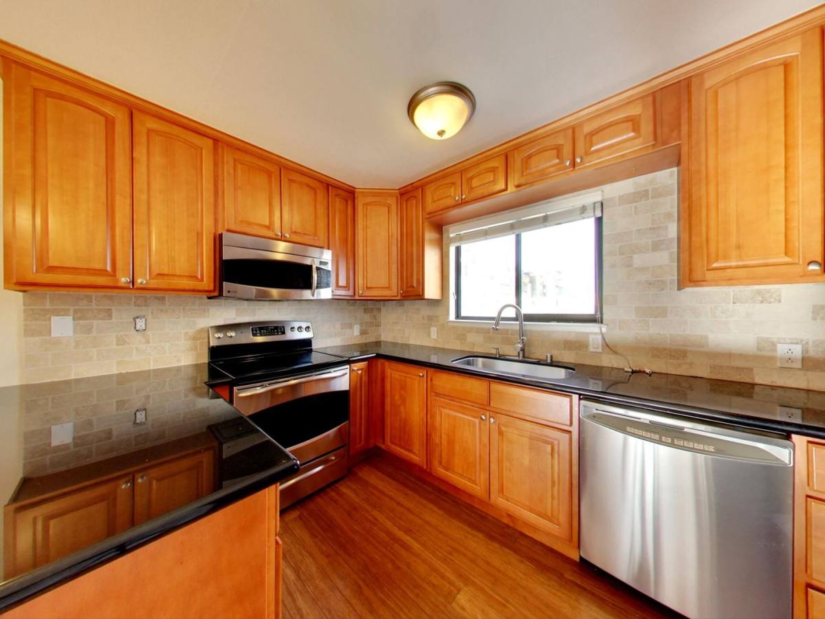 Apartment for rent at 3500 Market St #PH2, San Francisco, CA 94131