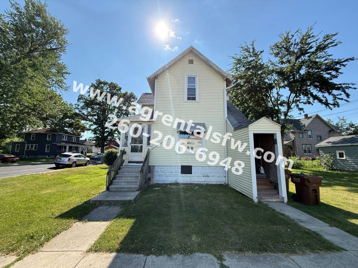 Apartment for rent at 509 S Cedar St, Auburn, IN 46706