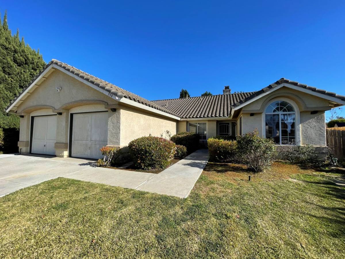 House for rent at 550 Edgewater Ave, Oceanside, CA 92057