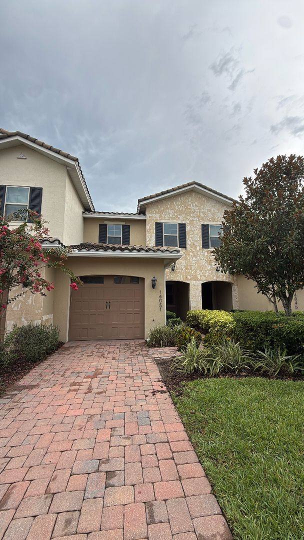 Townhouse for rent at 14051 Helsby St, Orlando, FL 32832