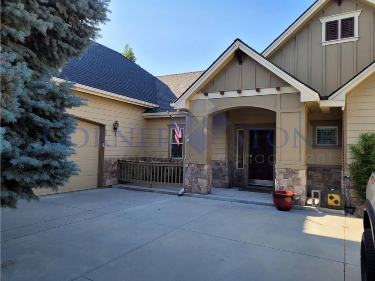 House for rent at 605 Cedar Pointe Way, Nampa, ID 83686