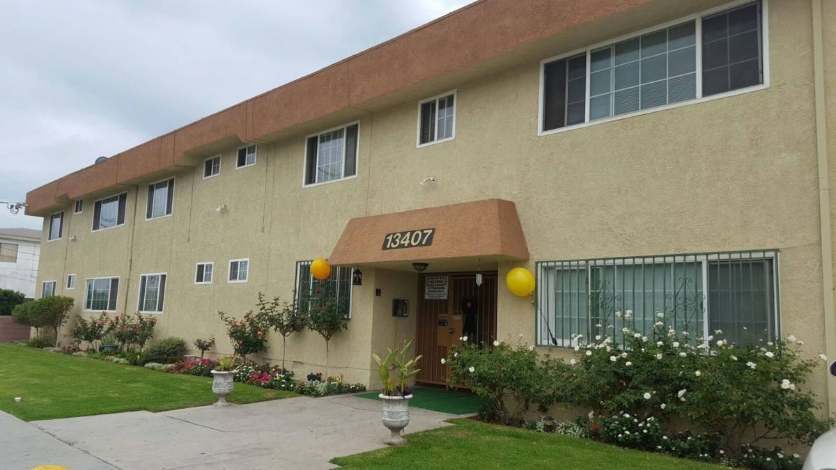 13407 Cordary Ave, Hawthorne, CA 90250