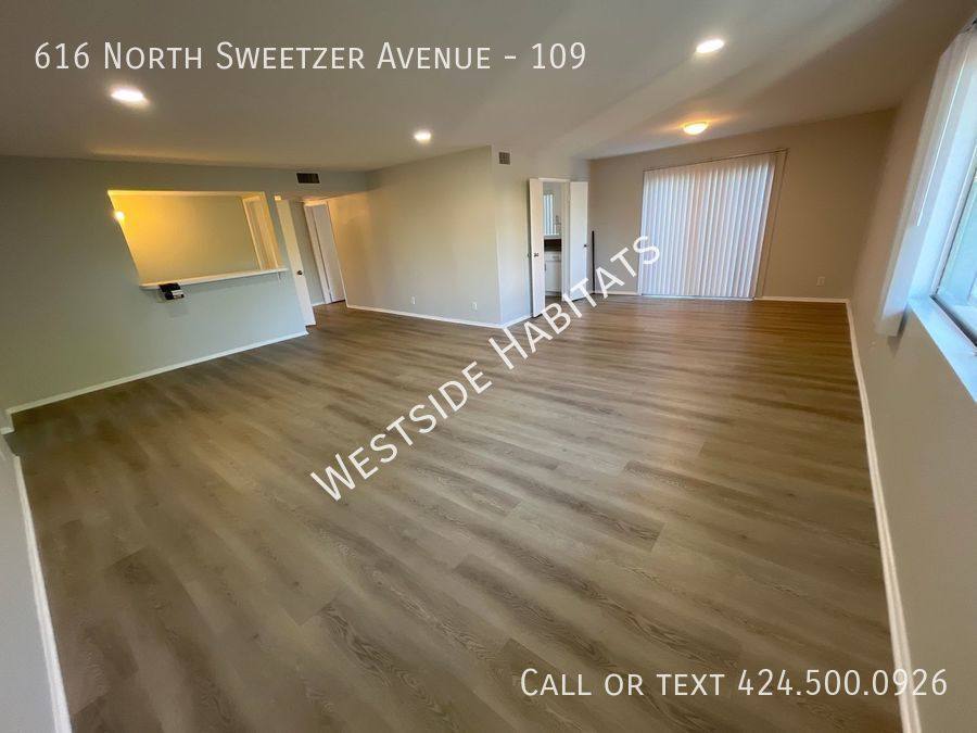 Apartment for rent at 616 N Sweetzer Ave #109, Los Angeles, CA 90048