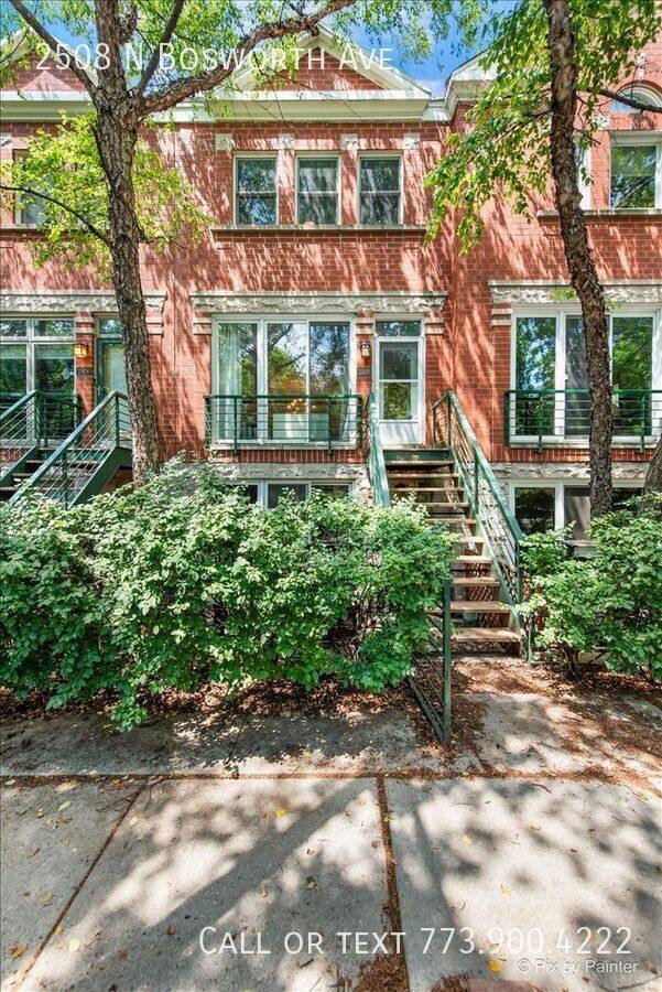 Townhouse for rent at 2508 N Bosworth Ave, Chicago, IL 60614