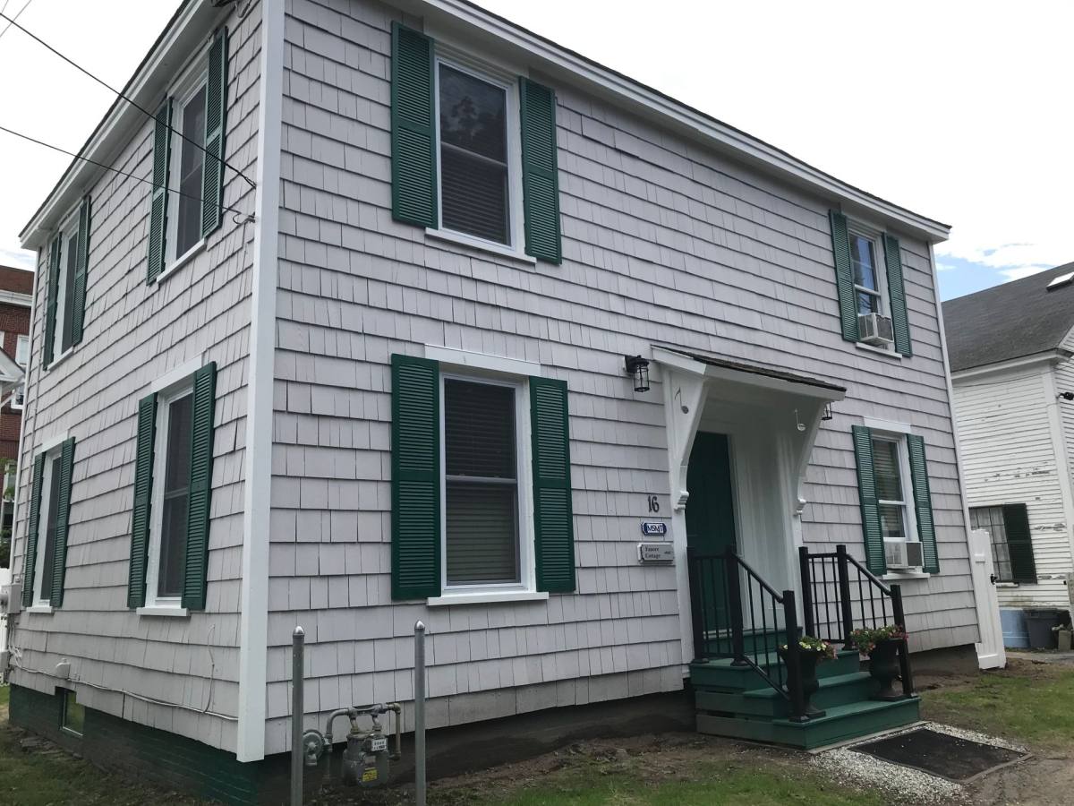 Apartment for rent at 16 School St, Brunswick, ME 04011