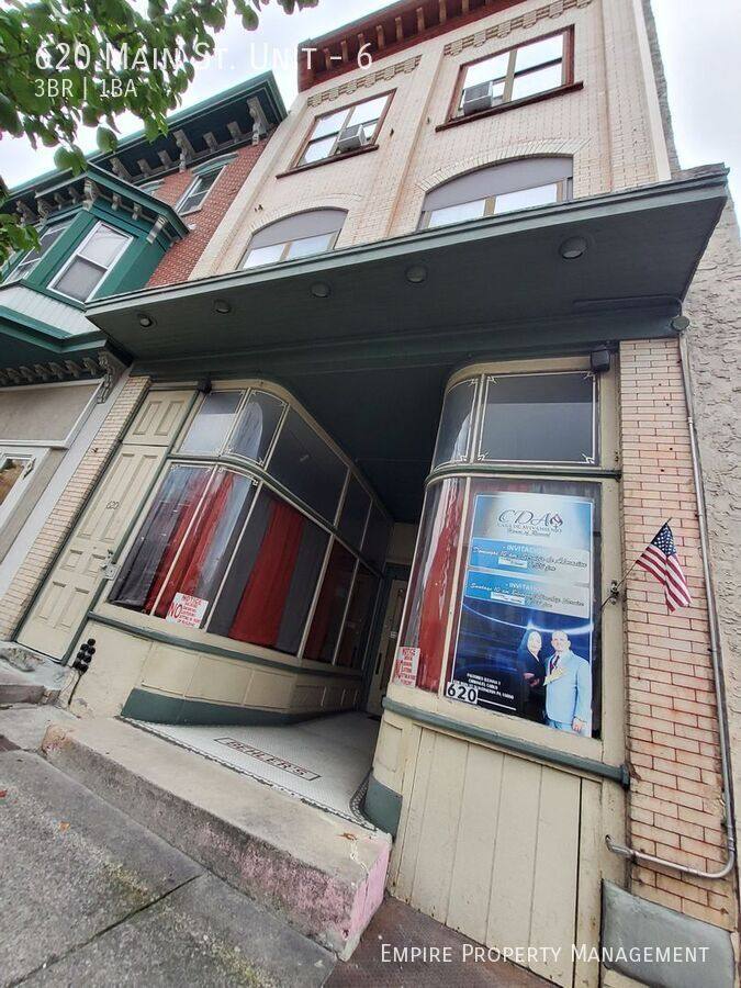 Apartment for rent at 620 Main St #6, Slatington, PA 18080