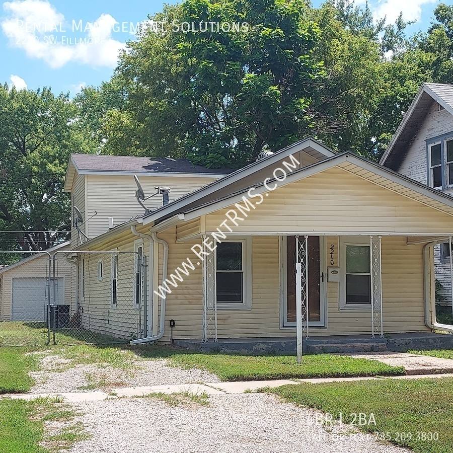 House for rent at 2210 SW Fillmore, Topeka, KS 66611