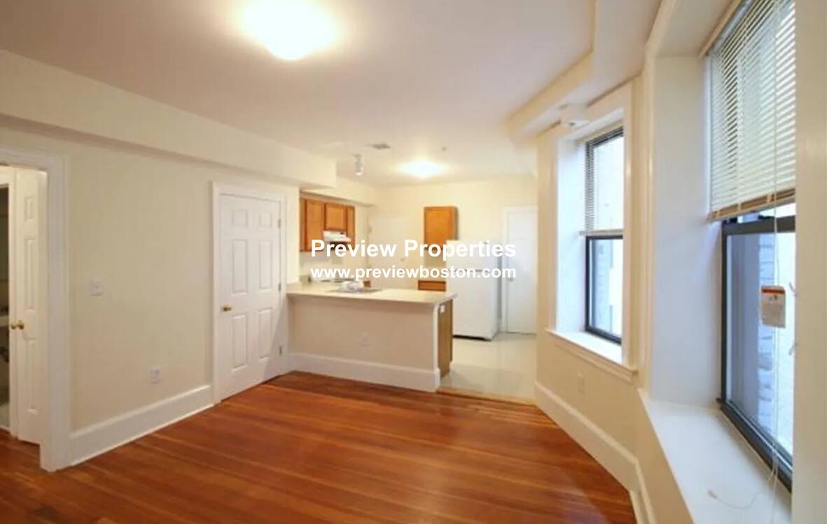 Apartment for rent at 881 Massachusetts Ave, Boston, MA 02118
