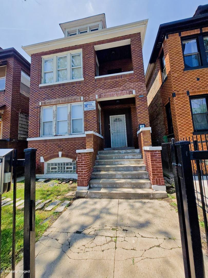 Apartment for rent at 6838 S Maplewood Ave, Chicago, IL 60629