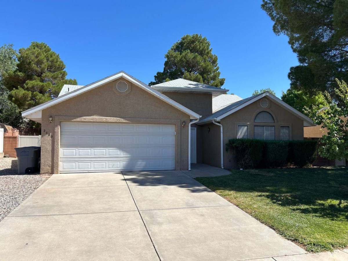 House for rent at 2409 E 130 N, Saint George, UT 84790