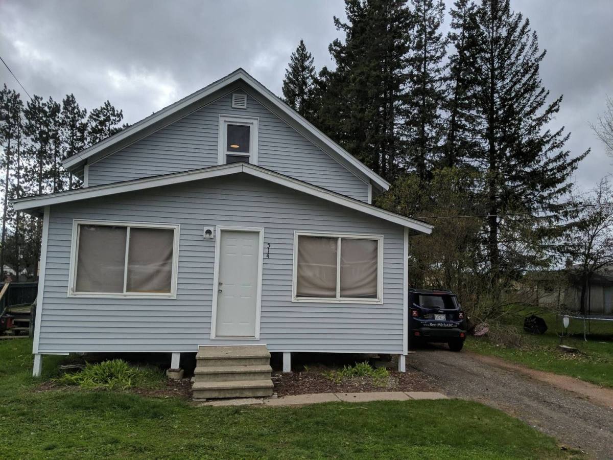 House for rent at 514 S Clermont St, Antigo, WI 54409