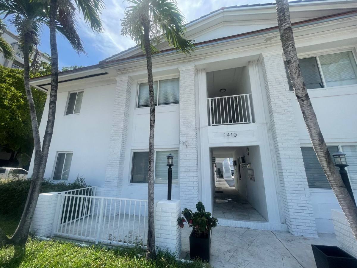 Apartment for rent at 1410 SW 37 Ave, Miami, FL 33134