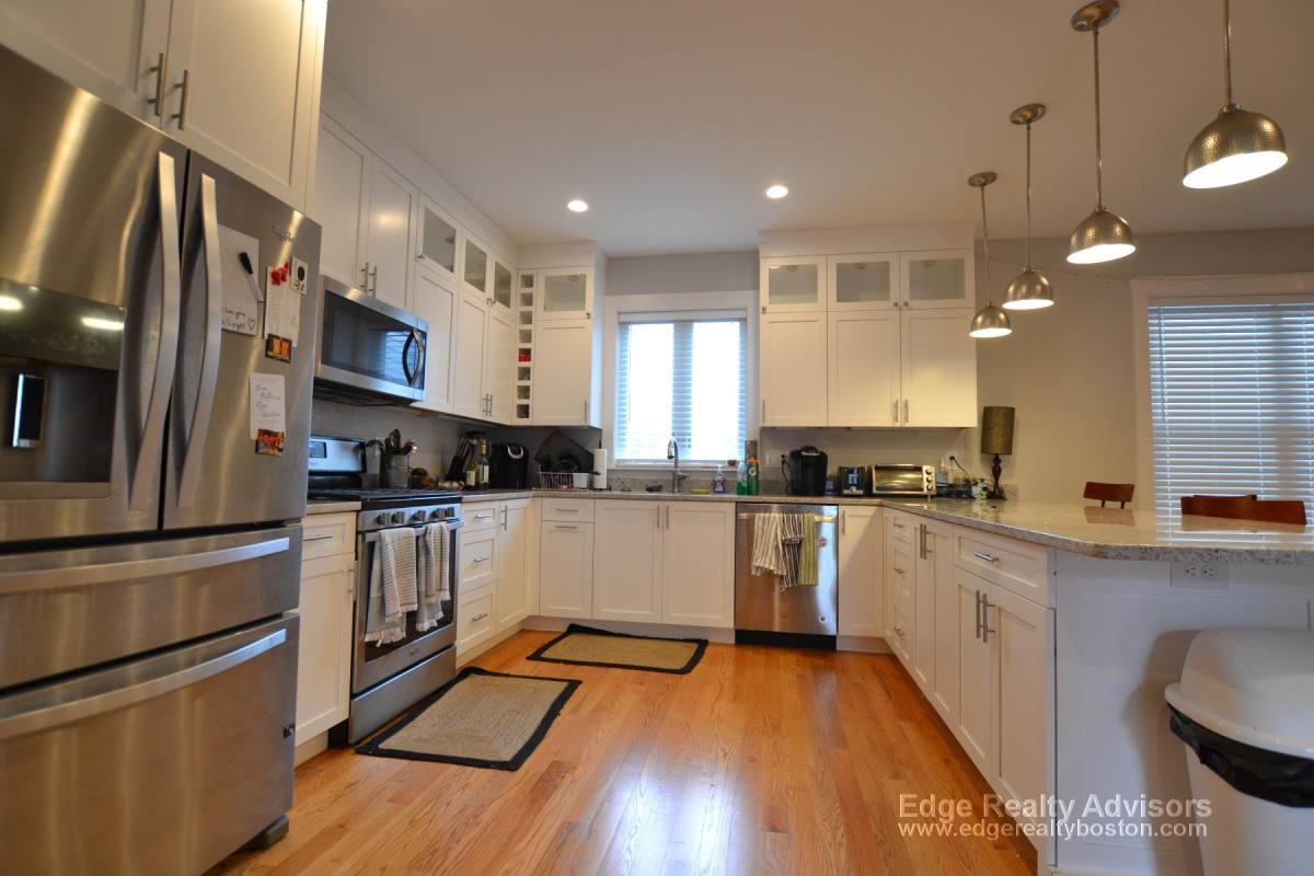 Apartment for rent at 134 Parsons St #1, Brighton, MA 02135