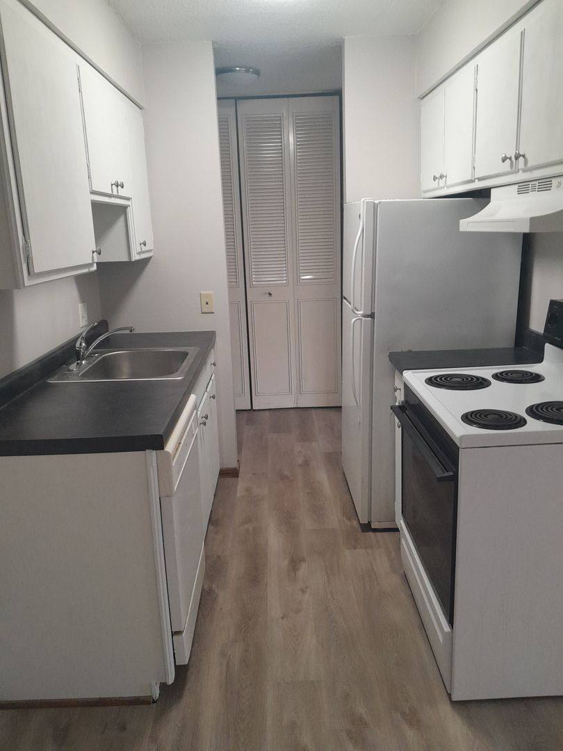 Apartment for rent at 17 - 33 7th Ave SE, Osseo, MN 55369