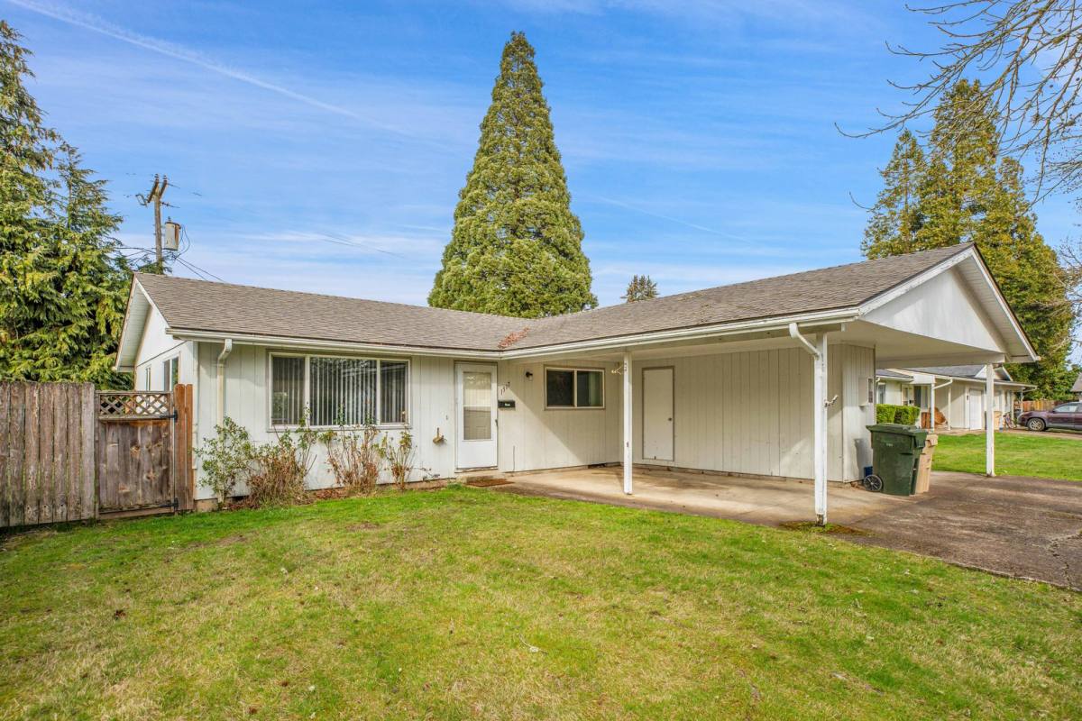 Apartment for rent at 1425-1525 Tracy Court, Albany, OR 97321