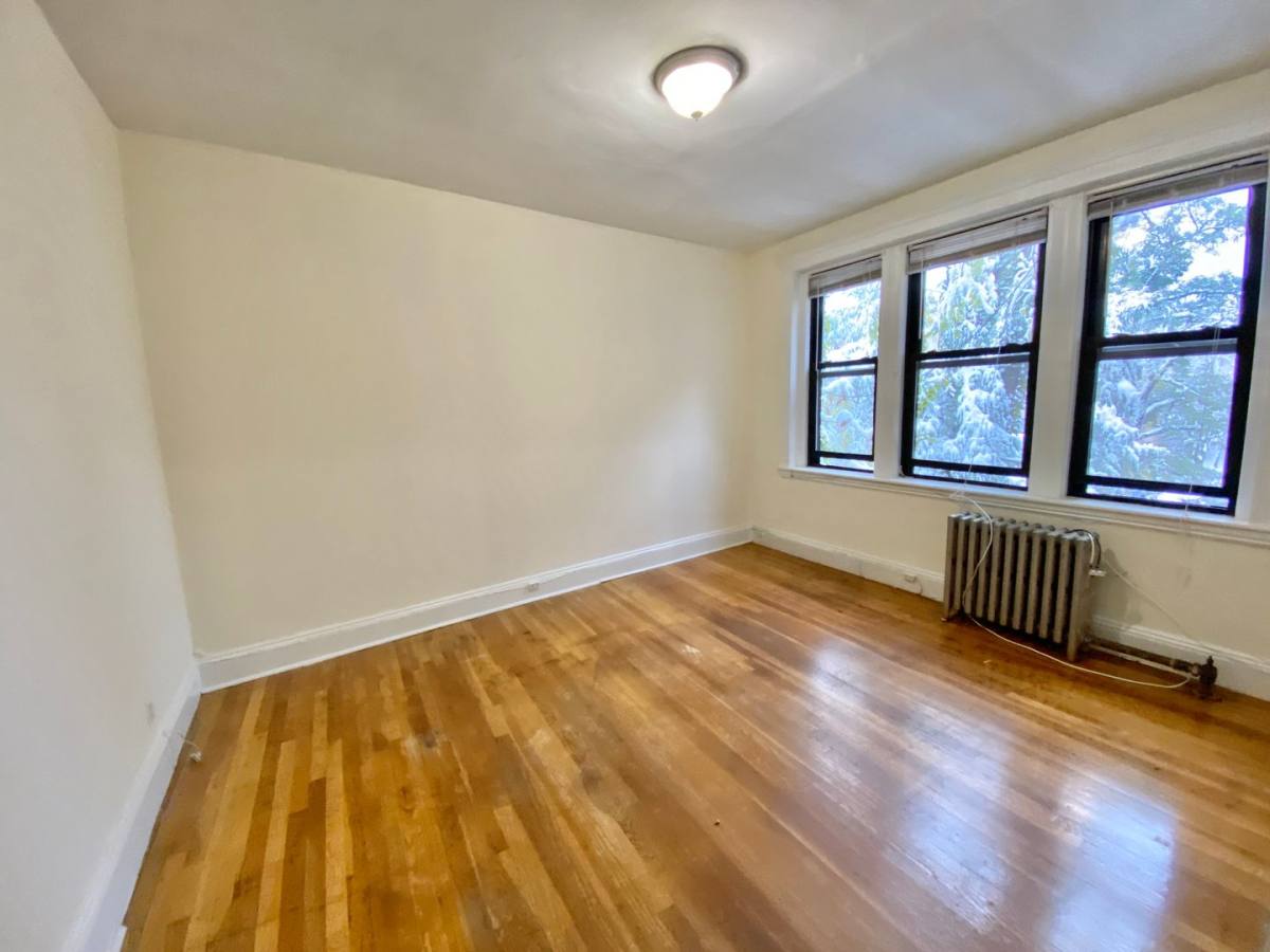 3 Lothian Rd #45, Brighton, MA 02135