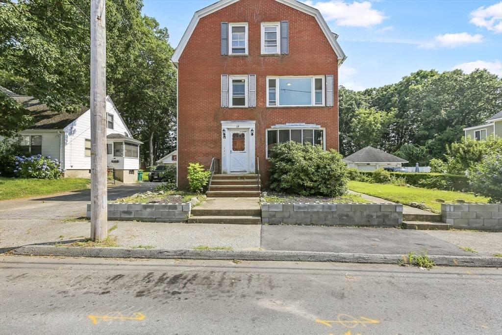 Apartment for rent at 14 Nelson St #3, Webster, MA 01570