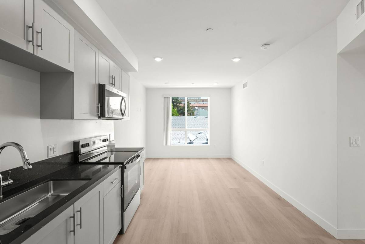 Apartment for rent at 433 Rosenell Terrace, Los Angeles, CA 90026