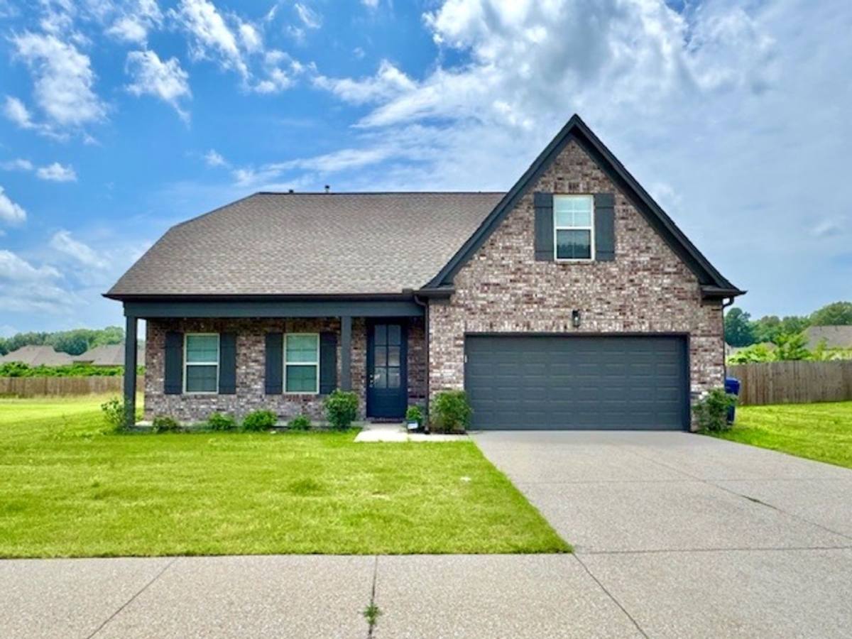 Apartment for rent at 5711 Tucker Landing, Horn Lake, MS 38637