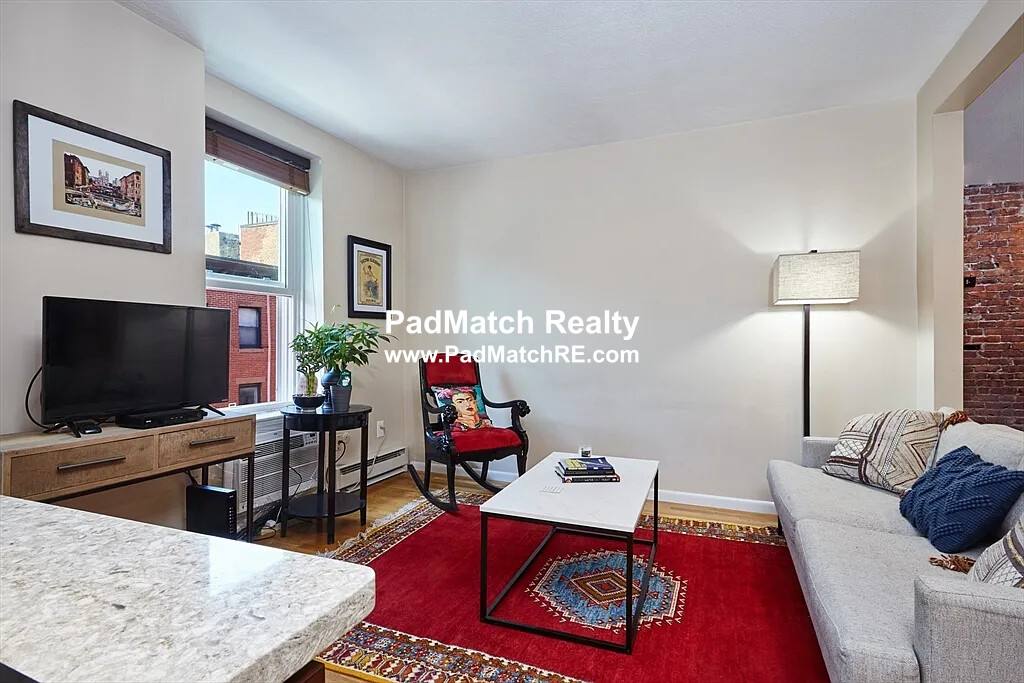 Apartment for rent at 32 Fleet St #6, Boston, MA 02113