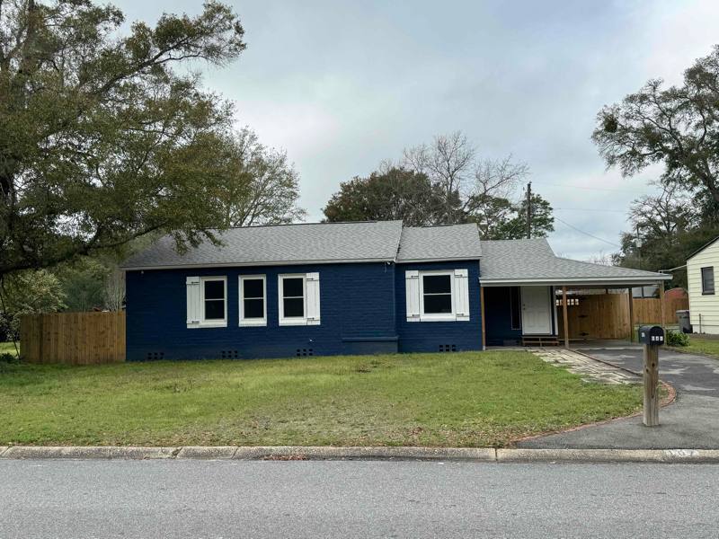 House for rent at 107 SE Syrcle Dr, Pensacola, FL 32507