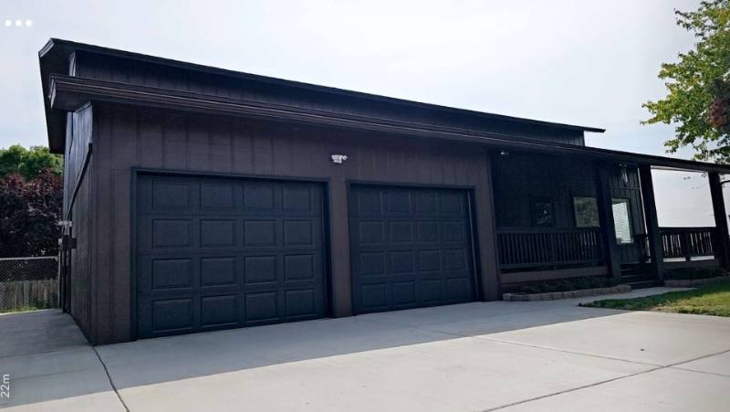 House for rent at 1806 Smith Lane, Grandview, WA 98930