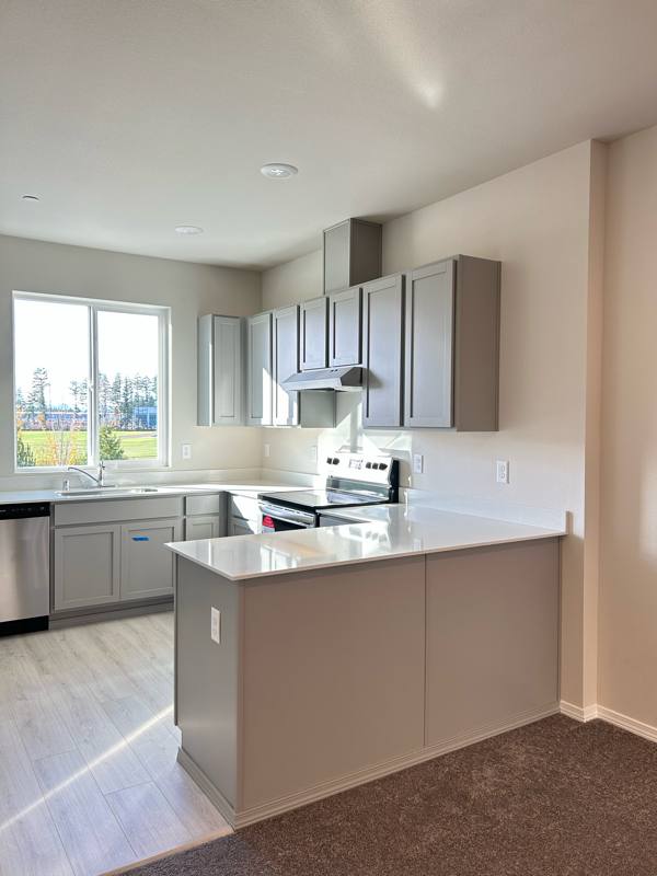 Townhouse for rent at 3226 Juno Court NE #D, Olympia, WA 98516
