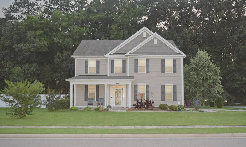 House for rent at 912 Lake Thrasher Dr, Chesapeake, VA 23320