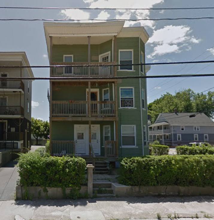 Apartment for rent at 511 Elm St #2F, Woonsocket, RI 02895