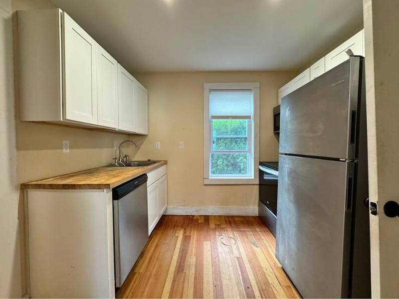 Apartment for rent at 89 King St #1, Westbrook, ME 04092