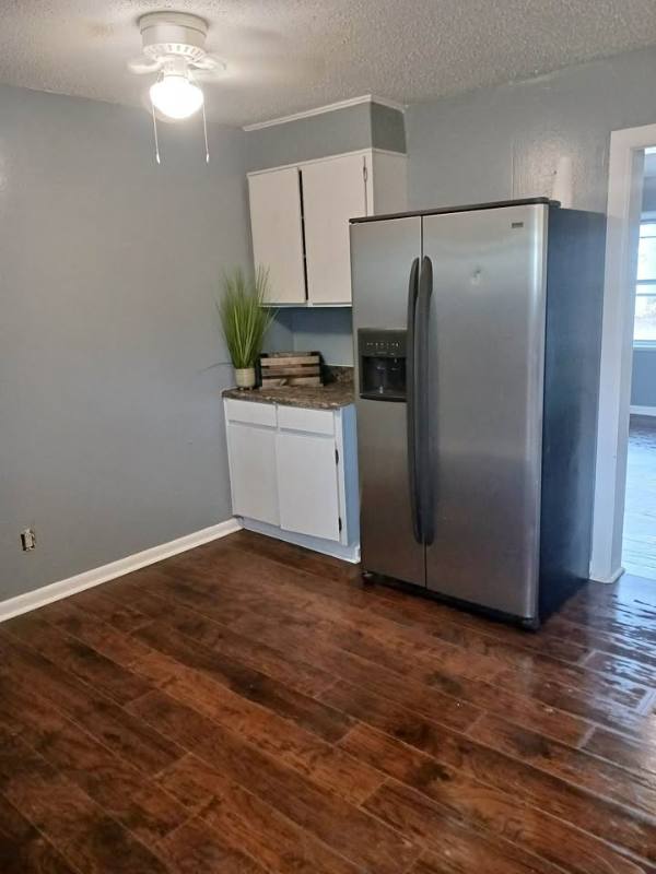 Condo for rent at 106 S Davis St, New Boston, TX 75570