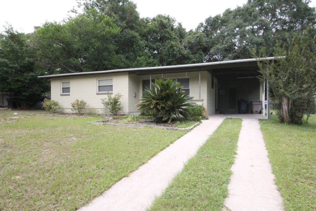 House for rent at 917 Cranbrook Dr, Pensacola, FL 32505