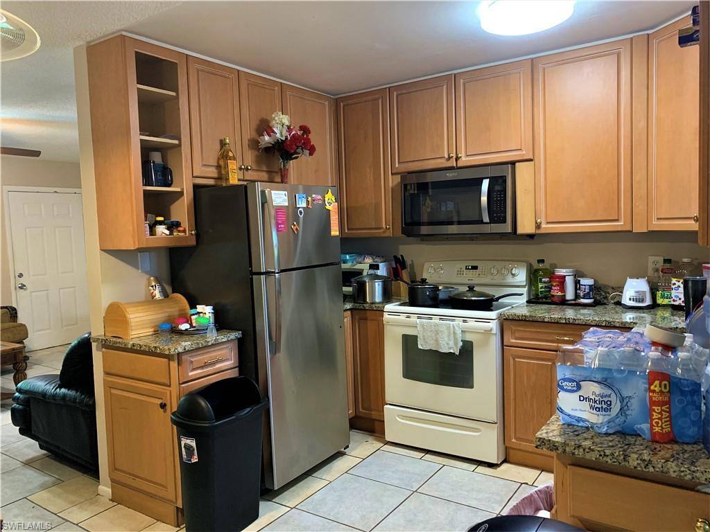 Apartment for rent at 1069 Highlands Dr, Naples, FL 34103