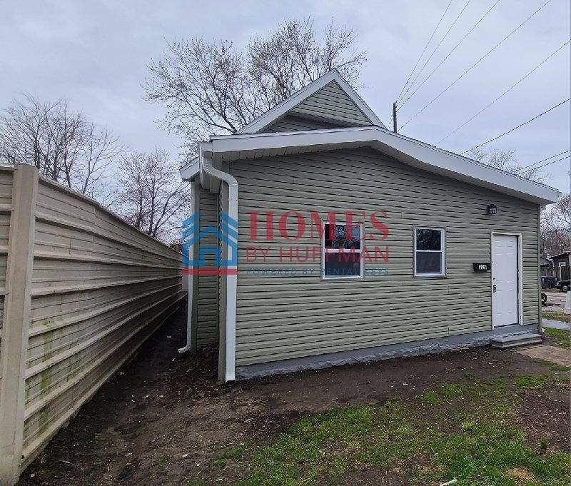 Apartment for rent at 320 N Morton Ave, Evansville, IN 47711