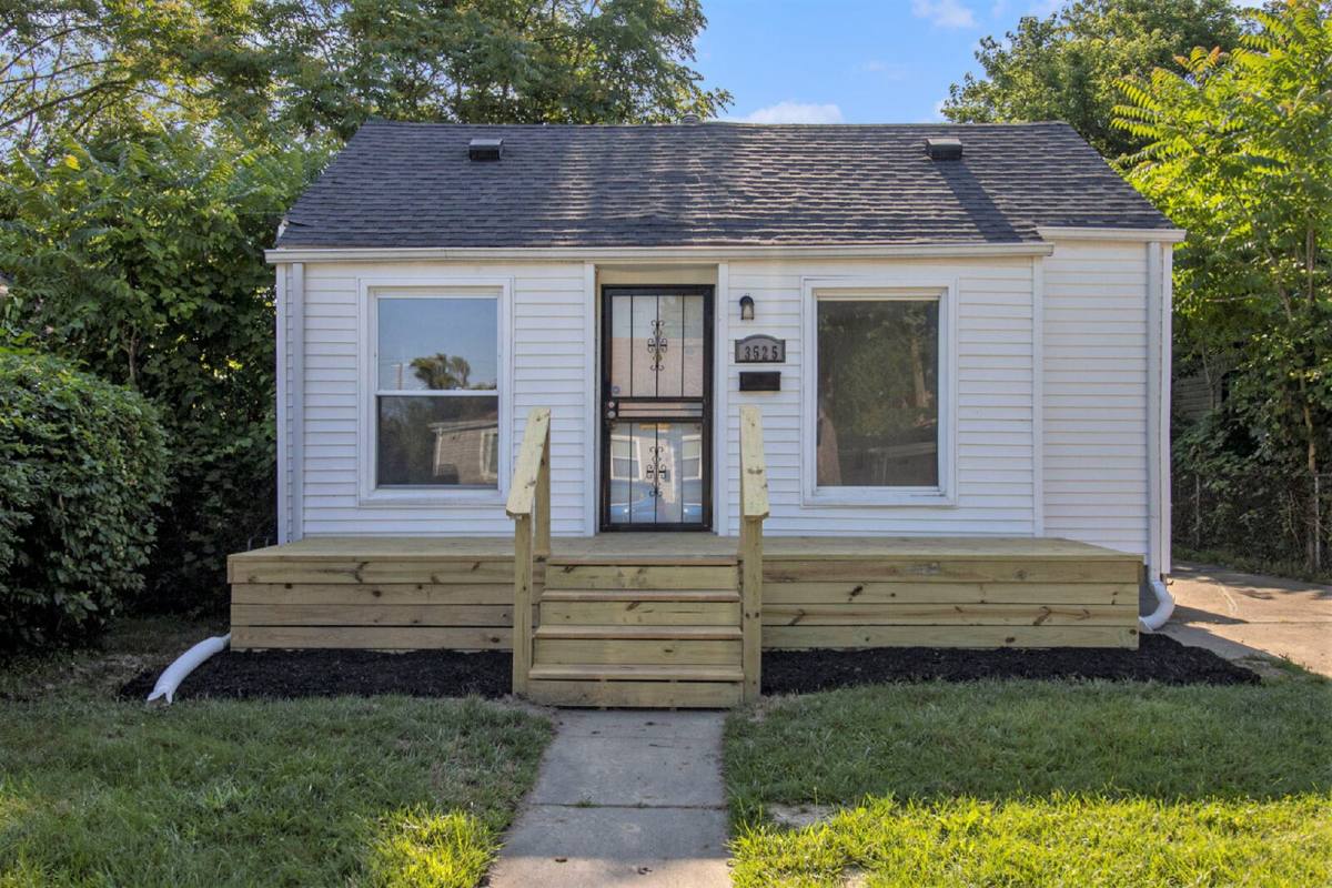House for rent at 3525 Hickory St, Inkster, MI 48141