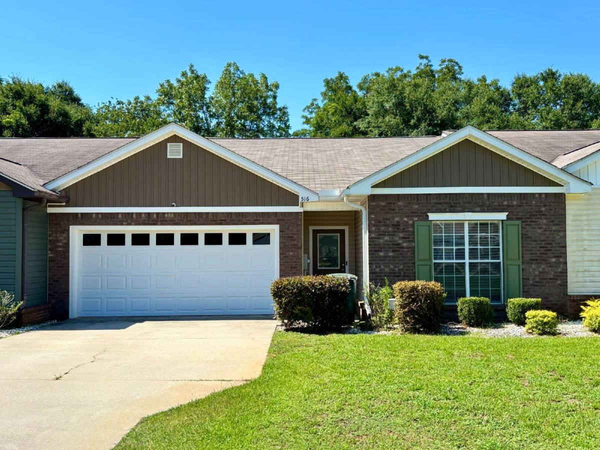Townhouse for rent at 516 Winthrope Lane, Enterprise, AL 36330