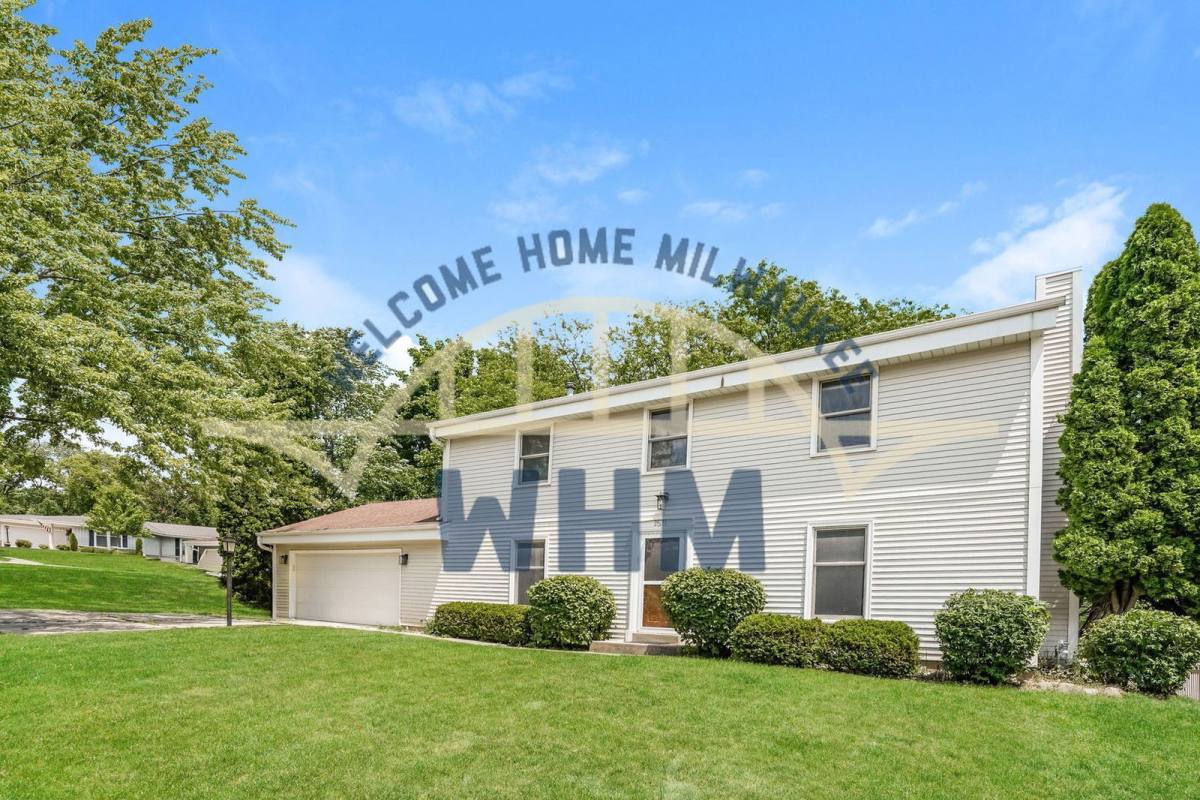 House for rent at 1511 Butler Dr, Waukesha, WI 53186