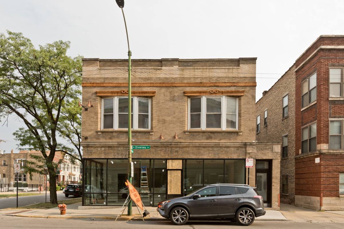 Apartment for rent at 3324 W Diversey Ave, Chicago, IL 60647