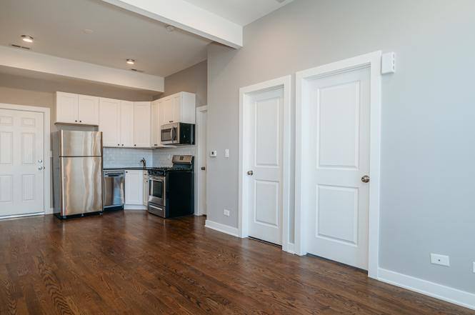 House for rent at 2400 S Troy St #2F, Chicago, IL 60623