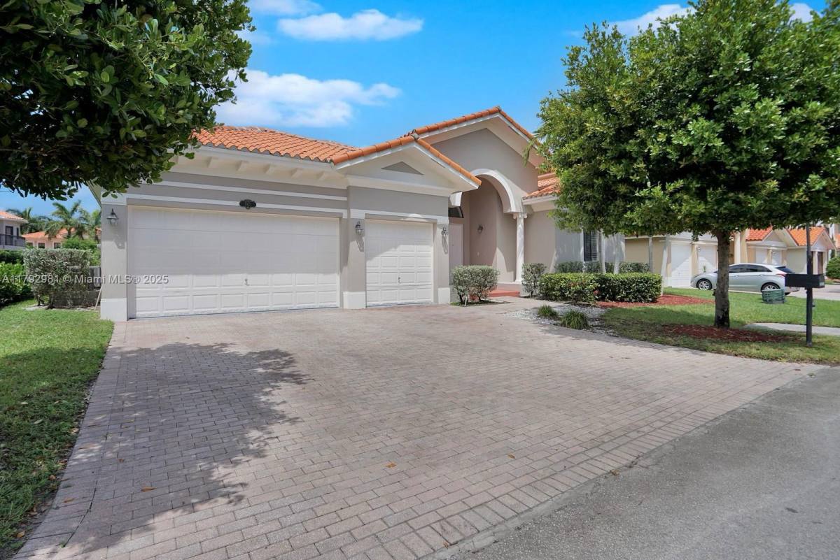 House for rent at 7871 SW 195th Terrace, Miami, FL 33157
