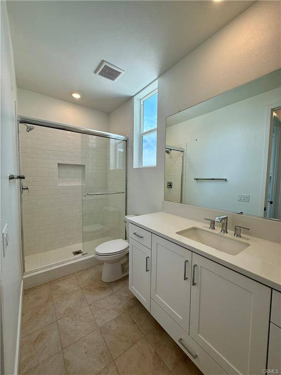 Apartment for rent at 475 Flycatcher, Irvine, CA 92618